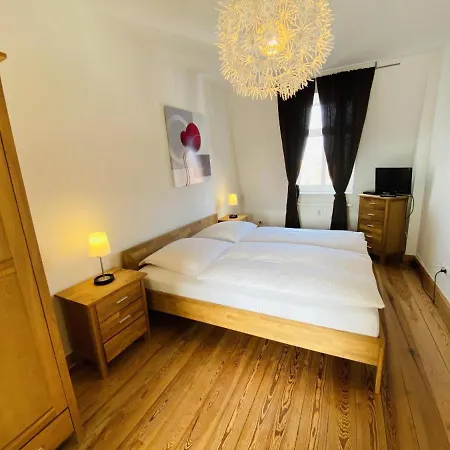 Kreuzliner * Rostock